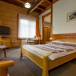 Pensionat Lipowy Dwor