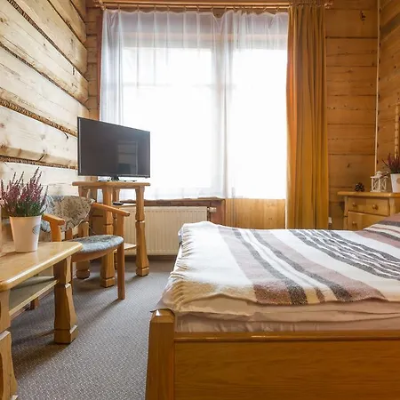 Lipowy Dwor Gasthuis *